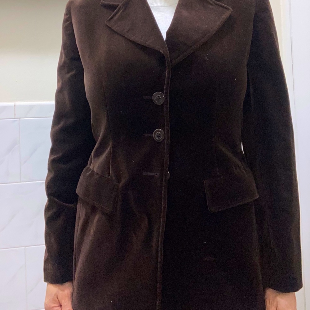 Morgan Taylor StudioVintage 90’s Dark Brown Color.